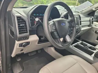 Ford F-250 Super Duty 2021 4x4 King Ranch 4dr Crew Cab 6.8 ft. SB Pickup