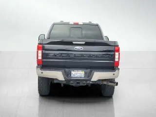 Ford F-250 Super Duty 2021 4x4 King Ranch 4dr Crew Cab 6.8 ft. SB Pickup