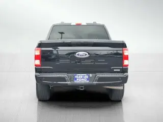 Ford F-150 2023 4x2 XL 4dr SuperCrew 5.5 ft. SB