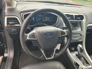 Ford Fusion Hybrid 2016 SE 4dr Sedan