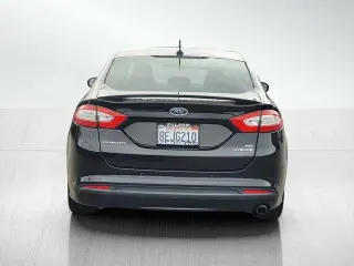 Ford Fusion Hybrid 2016 SE 4dr Sedan