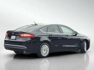 Ford Fusion Hybrid 2016 SE 4dr Sedan