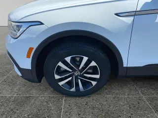 Volkswagen Tiguan 2024 S 4dr SUV