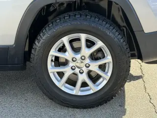 Jeep Cherokee 2014 4x4 Latitude 4dr SUV