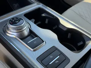 Ford Edge 2023 AWD Titanium 4dr Crossover