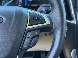 Ford Edge 2023 AWD Titanium 4dr Crossover