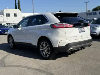 Ford Edge 2023 AWD Titanium 4dr Crossover