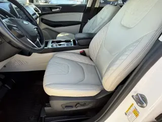 Ford Edge 2023 AWD Titanium 4dr Crossover