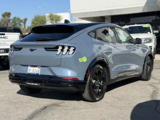 Ford Mustang Mach-E 2023 AWD Premium 4dr SUV