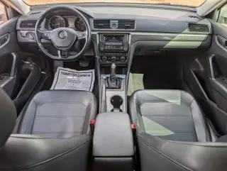 Volkswagen Passat 2017 1.8T SE 4dr Sedan w/Technology