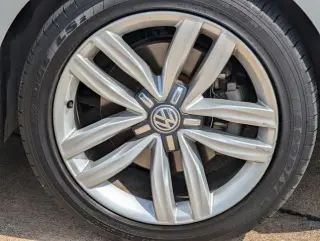 Volkswagen Passat 2017 1.8T SE 4dr Sedan w/Technology