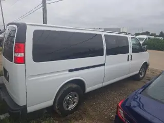 Chevrolet Express 2024 LT 3500 3dr Extended Passenger Van