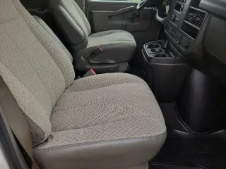 Chevrolet Express 2024 LT 3500 3dr Extended Passenger Van