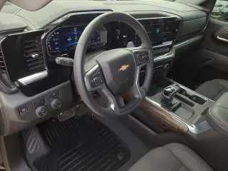 Chevrolet Silverado 1500 2025 4x2 LT 4dr Crew Cab 5.8 ft. SB