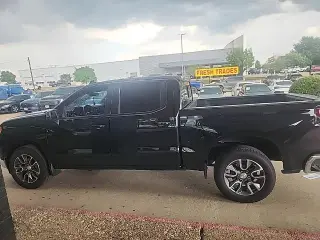 Chevrolet Silverado 1500 2025 4x2 LT 4dr Crew Cab 5.8 ft. SB