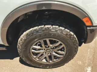 Ford Ranger 2023 4x4 XLT 4dr SuperCrew 5.1 ft. SB