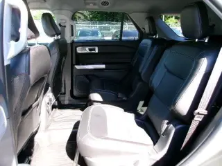 Ford Explorer 2023 AWD Limited 4dr SUV