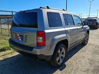 Jeep Patriot 2015 4x4 Latitude 4dr SUV