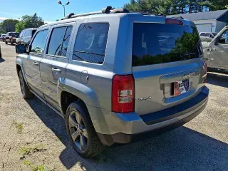 Jeep Patriot 2015 4x4 Latitude 4dr SUV
