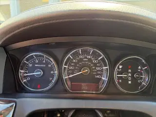 Lincoln MKS 2011 AWD 4dr Sedan