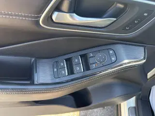 Nissan Rogue 2025 AWD Platinum 4dr Crossover