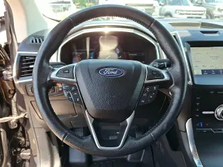 Ford Edge 2020 AWD Titanium 4dr Crossover