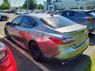 Toyota Camry 2025 AWD SE 4dr Sedan