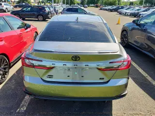 Toyota Camry 2025 AWD SE 4dr Sedan