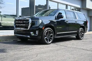 GMC Yukon XL 2022 4x4 SLT 4dr SUV