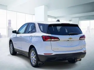 Chevrolet Equinox 2023 4x4 LS 4dr SUV w/1LS