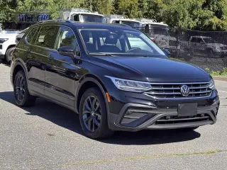 Volkswagen Tiguan 2024 AWD Wolfsburg Edition 4Motion 4dr SUV