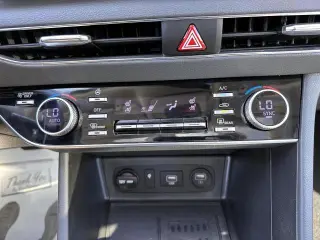Hyundai SONATA Hybrid 2023 Limited 4dr Sedan