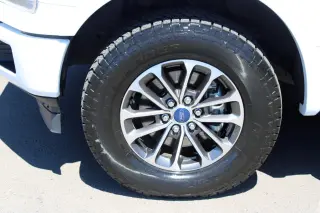 2019 Ford F-150 LARIAT 4WD SuperCrew 6.5' Box