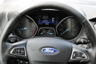 2018 Ford Focus Titanium Hatch