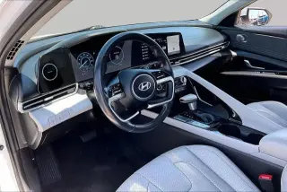 Hyundai ELANTRA 2025 Limited 4dr Sedan