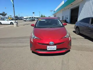 Toyota Prius 2017 Two 4dr Hatchback
