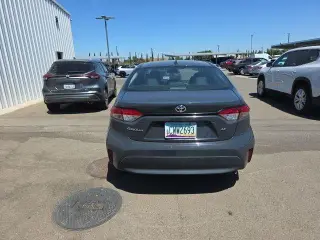 Toyota Corolla 2024 LE 4dr Sedan