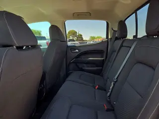 Chevrolet Colorado 2017 4x2 LT 4dr Crew Cab 5 ft. SB