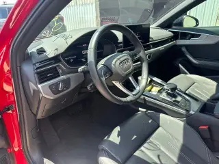 Audi A4 2024 AWD quattro S line Premium Plus 45 TFSI 4dr Sedan