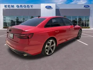 Audi A4 2024 AWD quattro S line Premium Plus 45 TFSI 4dr Sedan