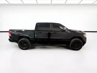 Ram 1500 2023 4x4 Big Horn 4dr Crew Cab 5.6 ft. SB Pickup