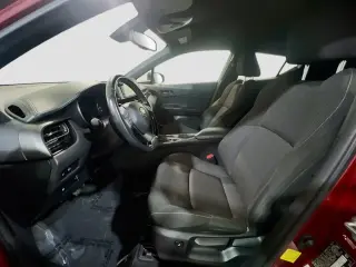 Toyota C-HR 2018 XLE Premium 4dr Crossover