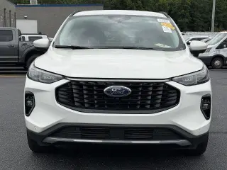 Ford Escape 2023 AWD Platinum 4dr SUV