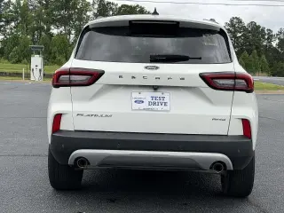 Ford Escape 2023 AWD Platinum 4dr SUV
