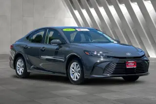 Toyota Camry 2025 AWD LE 4dr Sedan