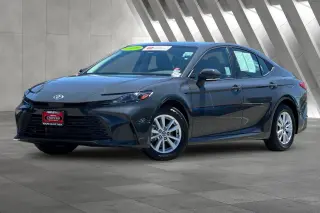 Toyota Camry 2025 AWD LE 4dr Sedan
