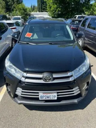 Toyota Highlander 2019 AWD SE 4dr SUV