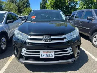 Toyota Highlander 2019 AWD SE 4dr SUV