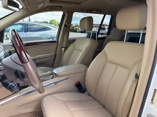 Mercedes-Benz GL-Class 2012 AWD GL 450 4MATIC 4dr SUV