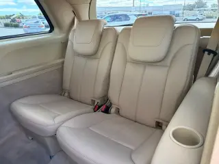 Mercedes-Benz GL-Class 2012 AWD GL 450 4MATIC 4dr SUV